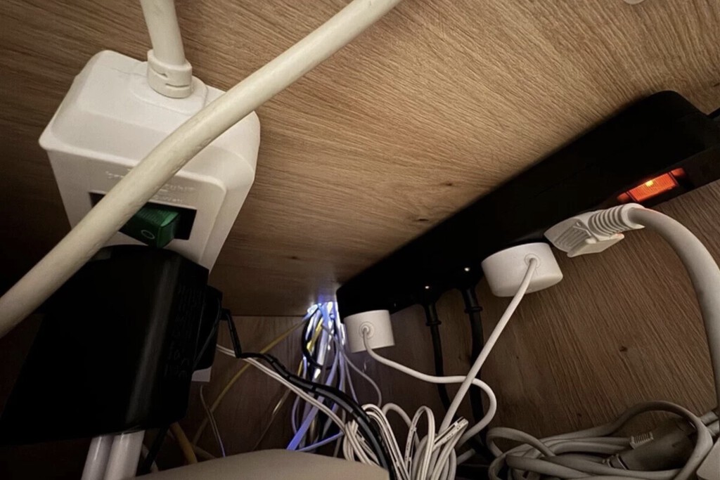 Estos son los nueve aspectos clave, según la OCU, para elegir y comprar una regleta eléctrica que sea segura
