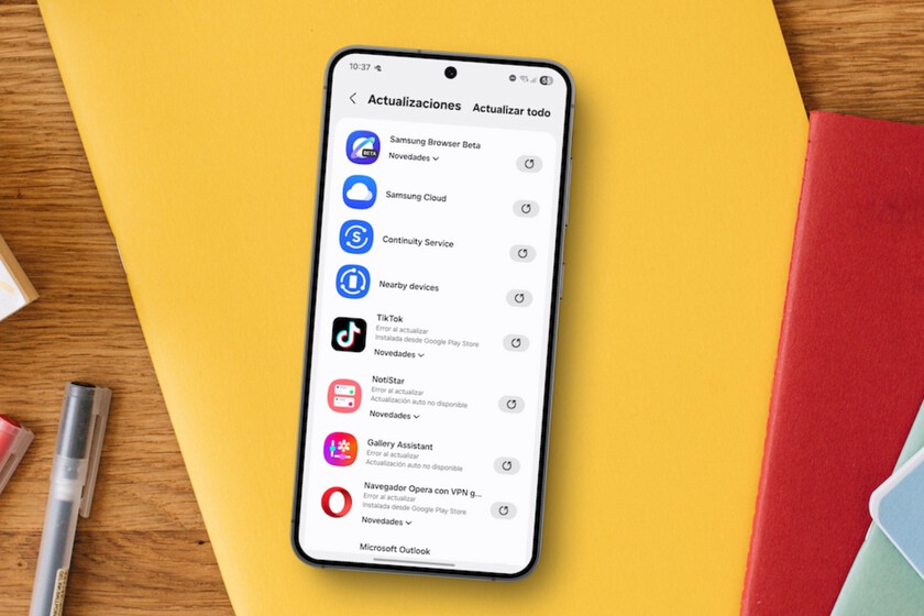 Si tu móvil ya no actualiza apps en segundo plano, casi siempre es por lo mismo. Tiene solución