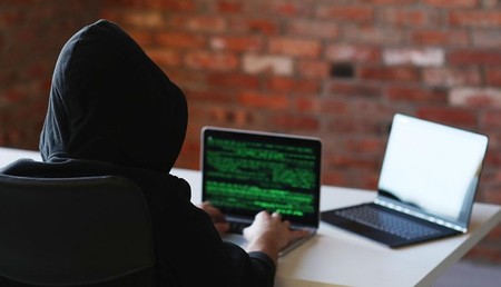 Casi seis meses ha tardado Microsoft en corregir dos vulnerabilidades que han puesto en riesgo nuestros datos