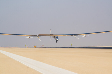 Solar Impulse 2 B