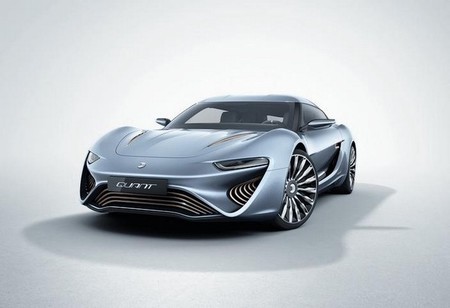 Quant e-Sportlimousine irrumpe en Ginebra con 600 kilómetros de autonomía eléctrica