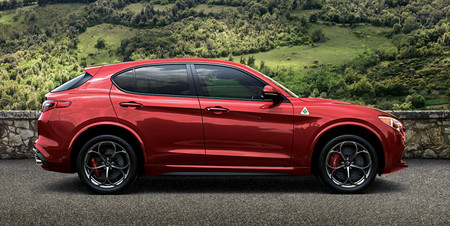 Alfa Romeo Stelvio 2018 7
