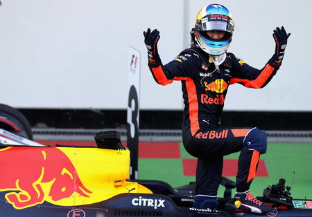 Daniel Ricciardo gana el GP de Azerbaiyán de F1 en la que Vettel pierde los nervios