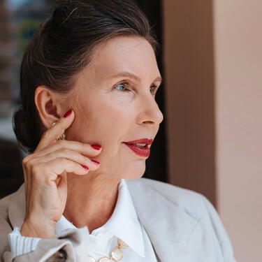 Si tienes la menopausia y te cuesta dormir: "Esto es lo más básico y efectivo", según una experta