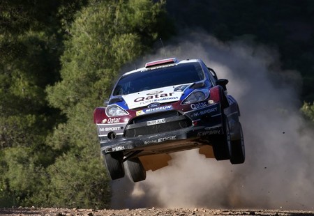 Rally Acrópolis 2013: Evgeny Novikov sigue al ataque