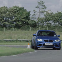 El BMW M2 se enfrenta al M4 y al 1M Coupé en este vídeo 
