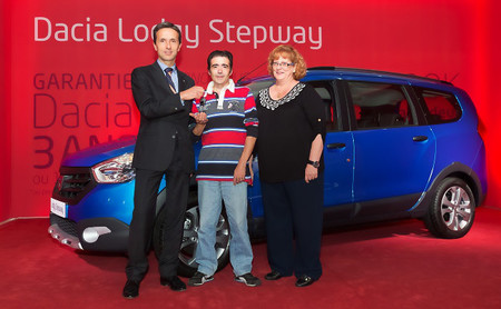 Ventas Dacia 3 millones