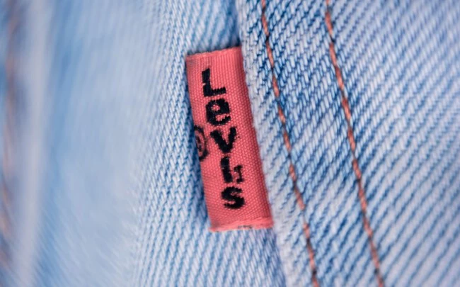 Levis1