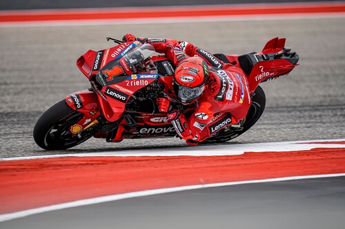 Pecco Bagnaia destroza el récord de Austin para evitar la primera pole position de Álex Rins en MotoGP