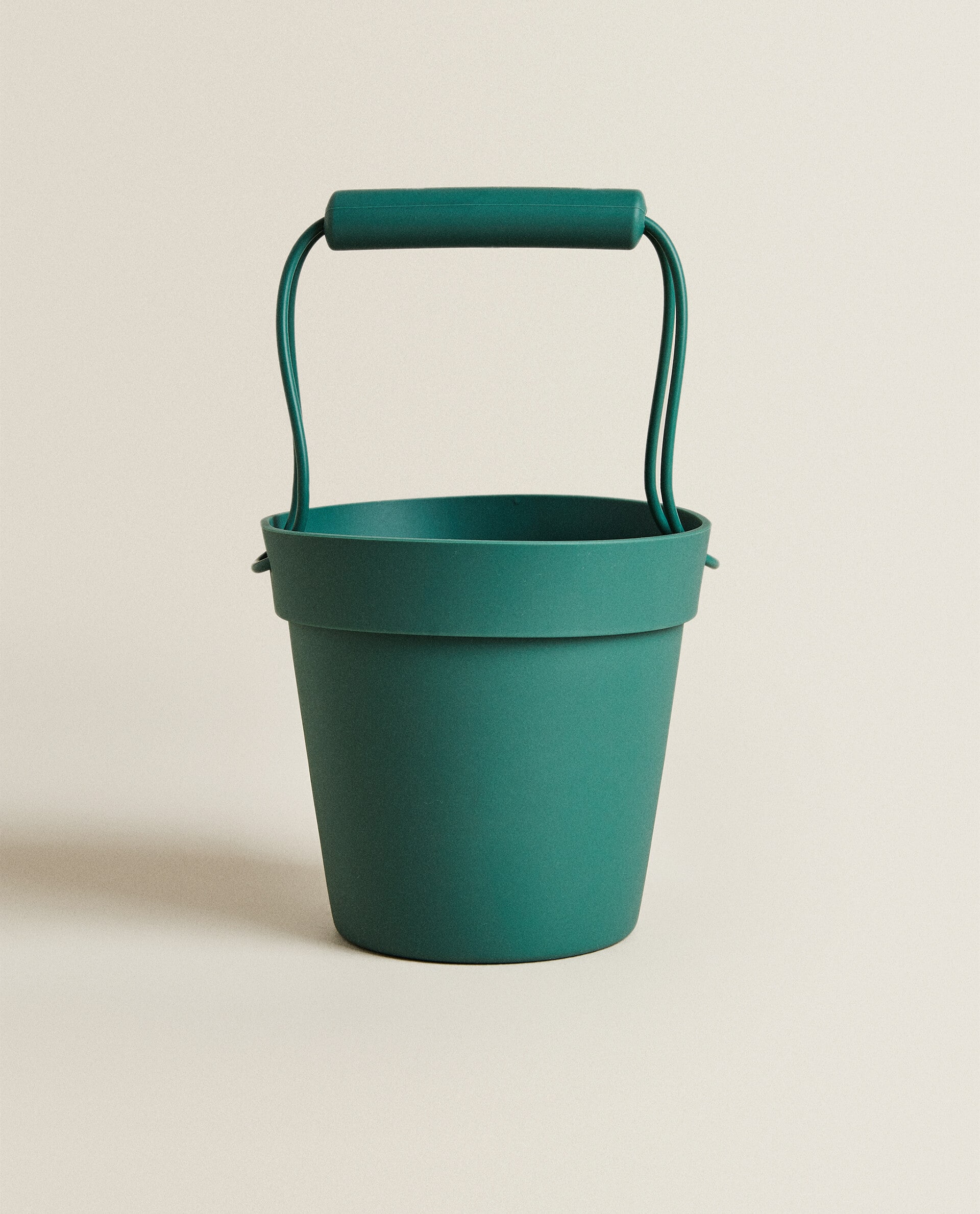 CUBO DE PLAYA SILICONA