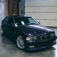 Sólo hay dos BMW Serie 3 Compact con motor 4.7 V8 de 350 CV obra de la desaparecida Hartge, y uno sale a subasta