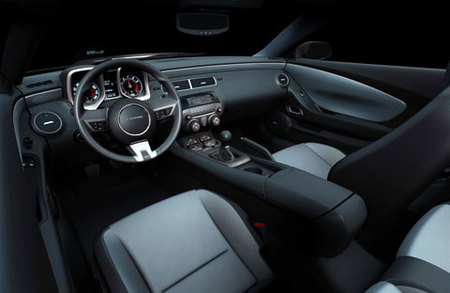 Chevrolet Camaro RS interior