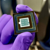 Cientistas resolvem o maior problema dos novos painéis solares: utilizar o mineral perovskita em escala industrial 