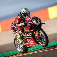 Álvaro Bautista salvó un momento crítico en Aragón y podría ser campeón esta semana: "Tengo la situación controlada"  