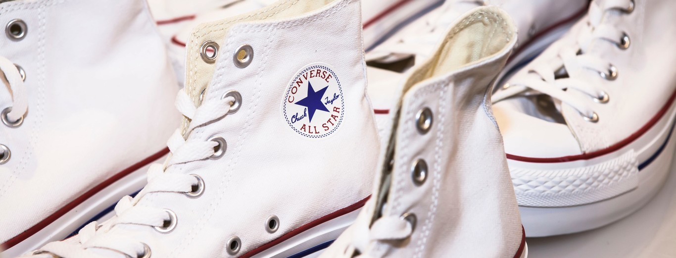 Converse blancas black friday Clearance