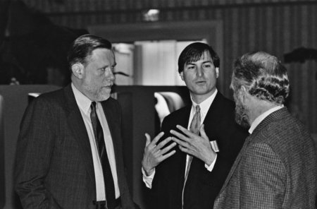 Sony Pictures está negociando los derechos de la biografía de Steve Jobs para llevar su vida al cine