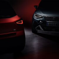 Los SEAT Ibiza y Arona 2022 están muy cerca: revelan su facelift en este teaser
