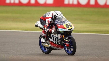 Romano Fenati impone su ley en los entrenamientos del GP de las Américas en la categoría de Moto3