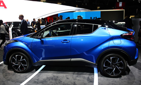 Explosión de tecnología de Toyota en París