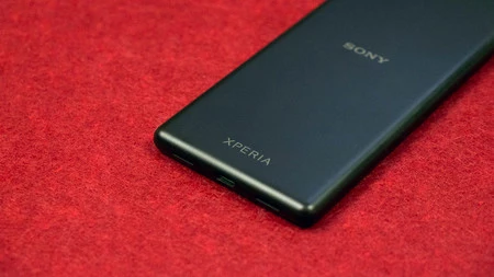 Sony Xperia L4の分析