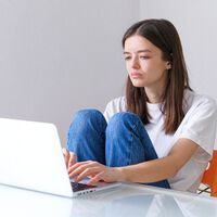 Por qué hay gente que odia teletrabajar aún pudiendo y prefiere ir a la oficina