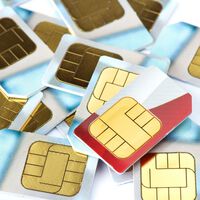 México quería eliminar el anonimato telefónico con el registro de líneas, pero ya venden chips registrados por 200 pesos 