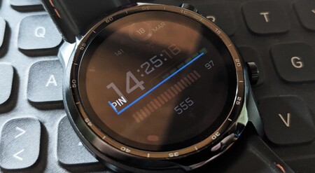 Cómo proteger tu reloj Wear OS con el el bloqueo automático de pantalla