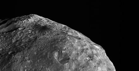 Un asteroide nos rozó el pasado domingo