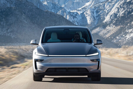 Model Y Colombia 3