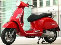 Vespa 250 GTS ie,  la  más potente
