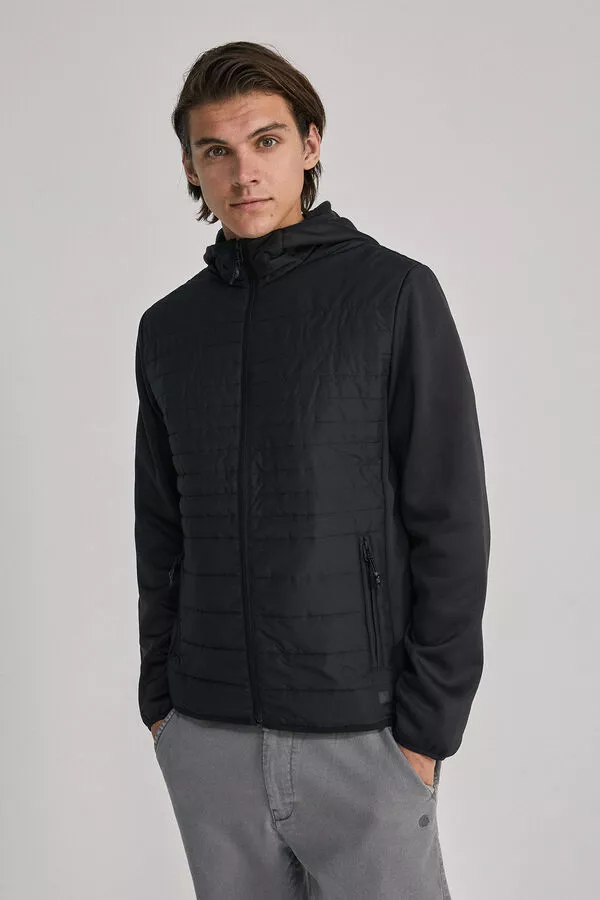 Chaqueta acolchada combinada capucha