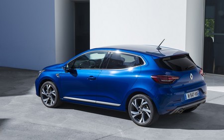 Renault Clio E-Tech precio Francia