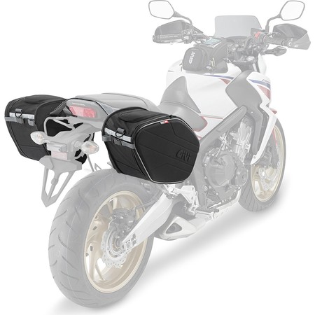 Las alforjas Givi modelo EA101B con hasta 30 litros de capacidad pueden ser nuestras por 87 euros en Amazon con envío gratis
