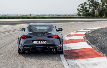 Toyota GR Supra M/T 2022