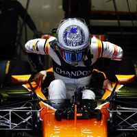 Webber dice que Fernando Alonso no acaba el año en McLaren Honda. ¿Por qué tenemos que creerle?