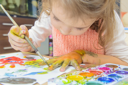 Cuidado con estos productos: no son alimentos pero podrían causar reacción en niños alérgicos