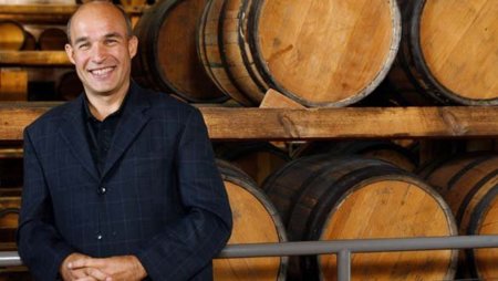 RIM también contesta a Steve Jobs: "Apple distorsiona la realidad a su antojo"