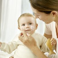 Prime Day de octubre 2023: las mejores ofertas en cremas y otros productos para mamás y bebés