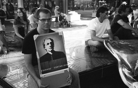 La defensa de Assange confía en evitar hoy su extradición a Suecia