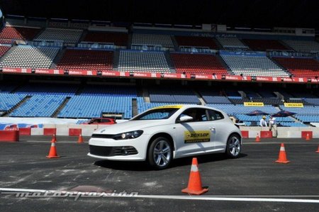 Frenada regresiva entrada curva