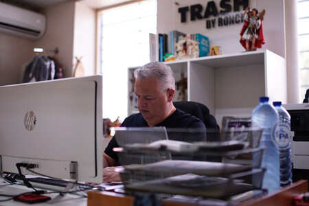 Cada vez más trabajadores españoles sufren "burnout". Es hora de considerarlo una enfermedad laboral
