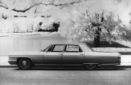 Cadillac Fleetwood Sixty Special 19