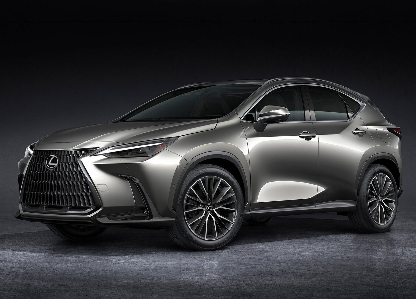 El Lexus NX ya tiene precio en México: un nuevo SUV con opción híbrida para encarar al Audi Q5