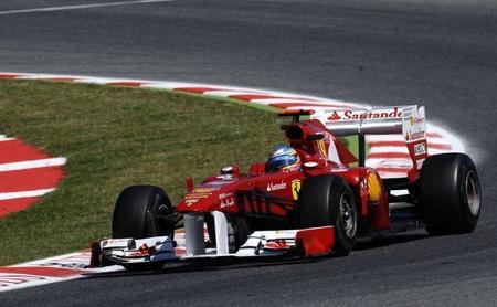 GP de España F1 2011: Fernando Alonso acaba doblado