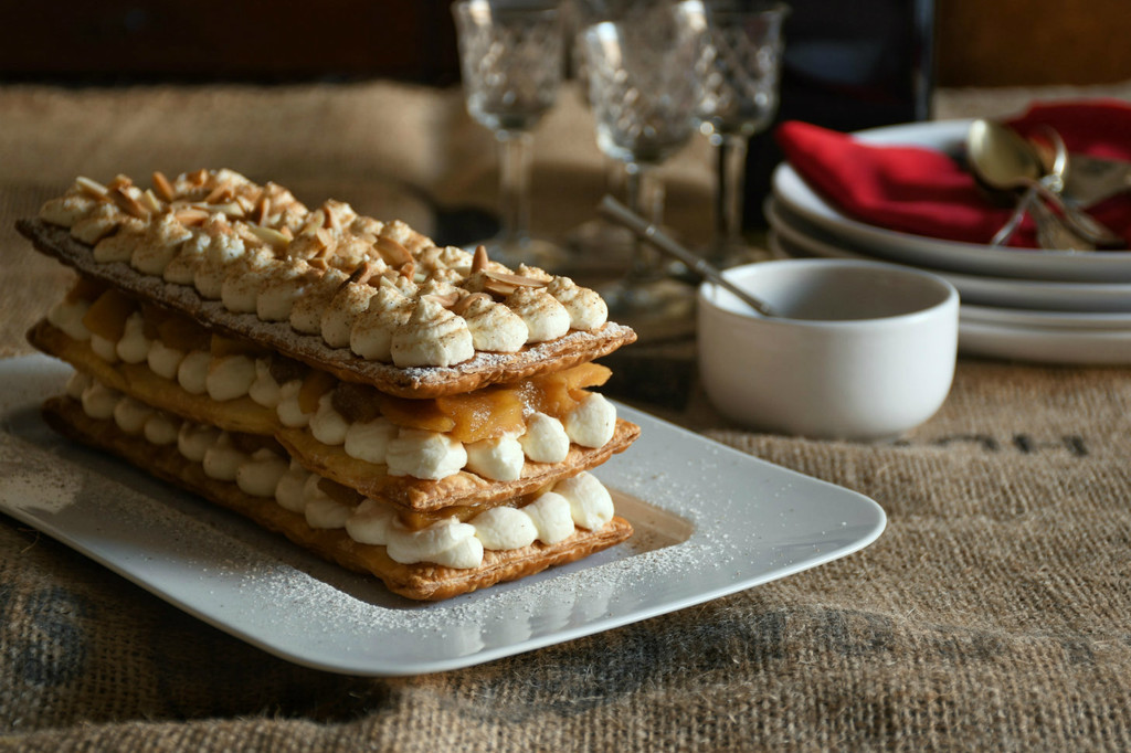Más allá de la torrija: nueve razones (o recetas) para encender el horno esta Semana Santa