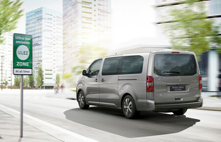 Futgoneta eléctrica de Toyota