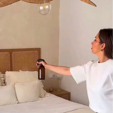 Alicia Martínez, experta en limpieza: “Para que la casa siempre huela bien, pulverizo este ambientador casero sobre las cortinas” 