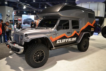 SEMA Show 2018 Jeep Wrangler con vivienda