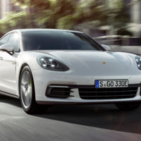 Porsche Panamera 4 E-Hybrid: El alma del 918 Spyder en un sedán de alto rendimiento