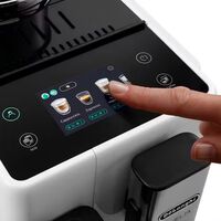 Olvídate de las colas en la cafetería: esta cafetera con molinillo integrado está 290 euros más barata y mejorará nuestros desayunos